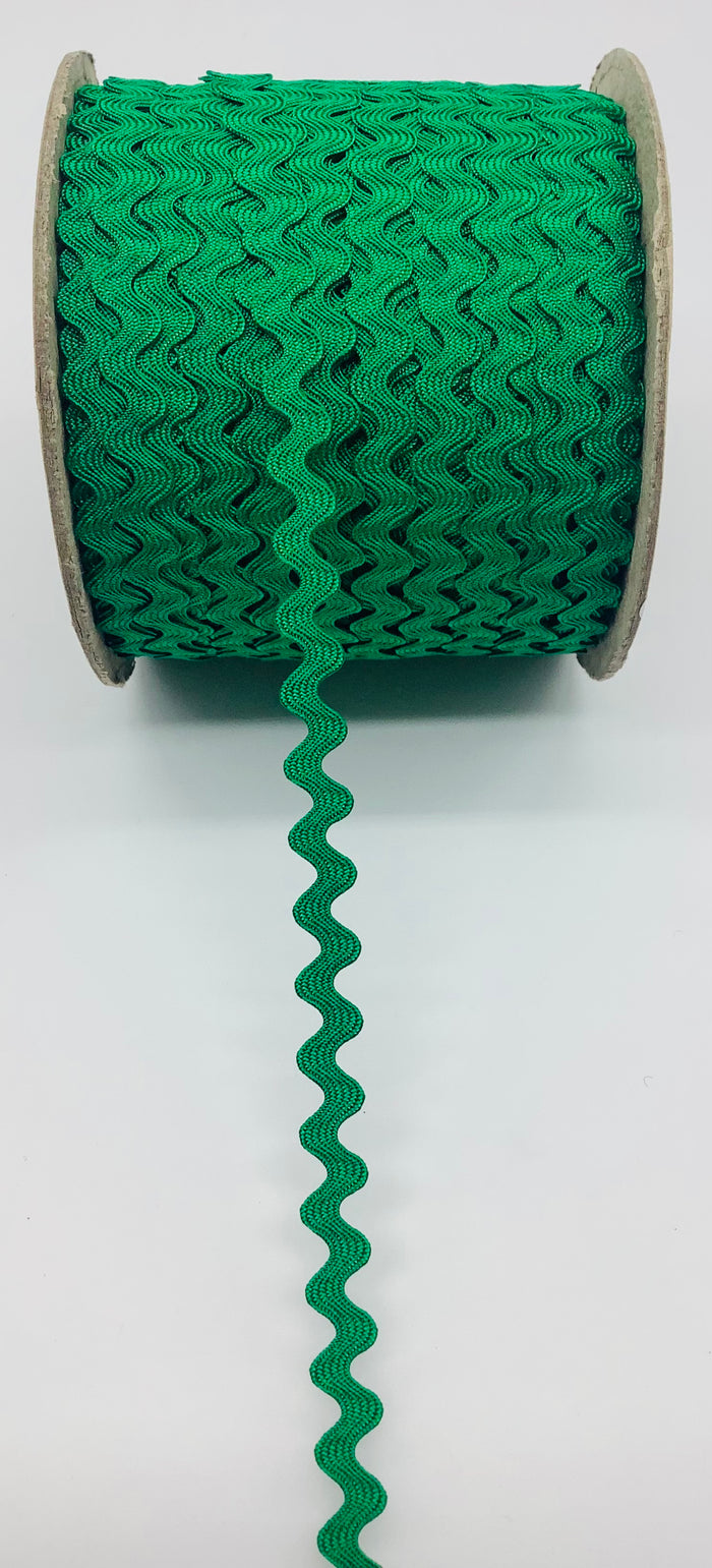 Kelly Green Ric Rac Kelly 5/16” (8 mm) Ric Rac Trim– 24 Yards – Versatile Sewing & Craft B ...