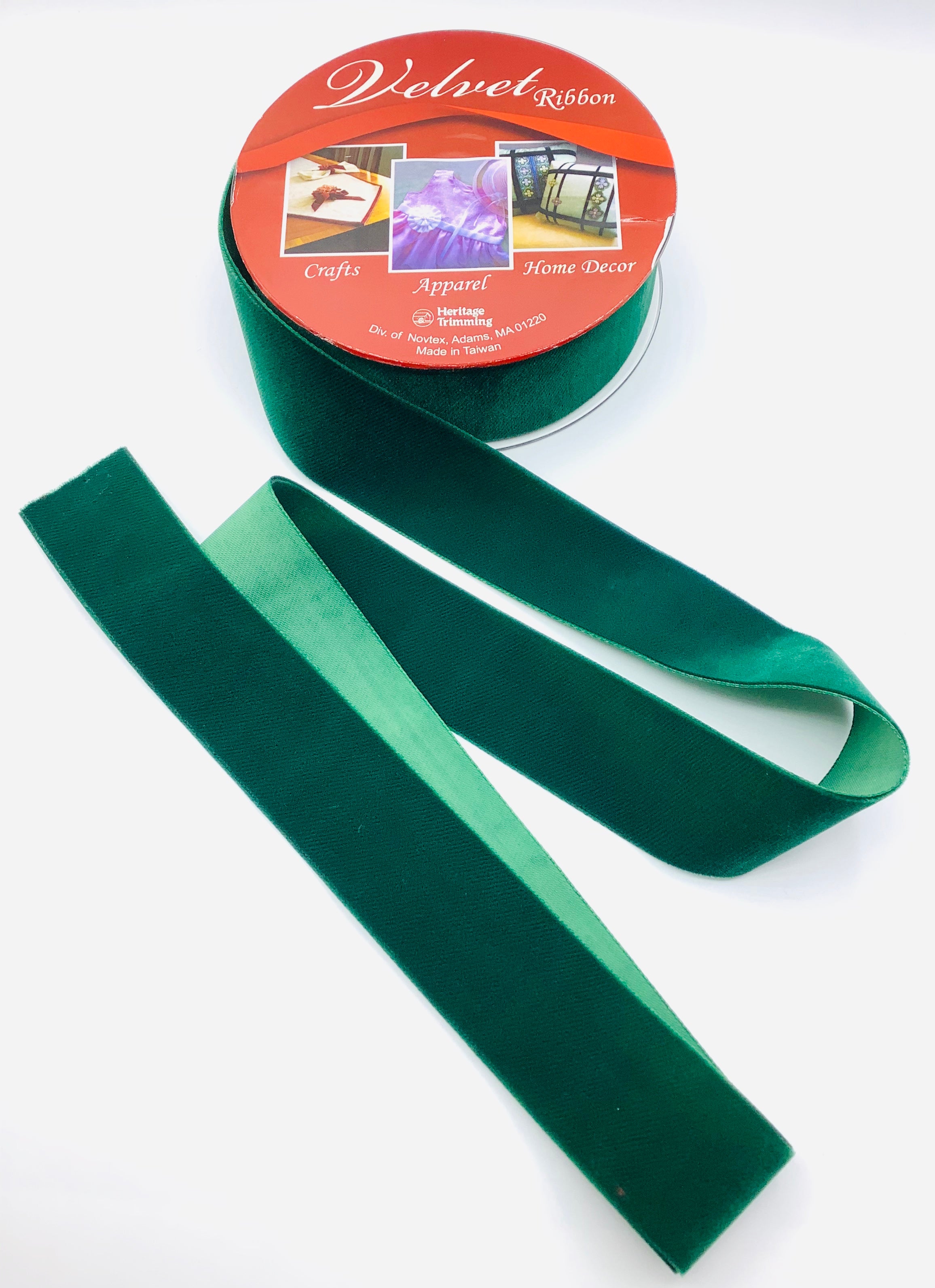 Deep Emerald Green Velvet Ribbon - 3/8 inch - 1 Yard