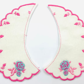 Off White Knit Collar with Pink Scallop & Flowers
